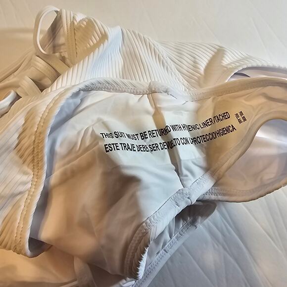 Andie Swim Womans size XS The Paloma Ribbed One Piece Swimsuit White Cheeky NEW - Picture 5 of 8